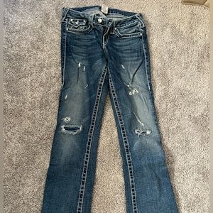Low waisted jeans